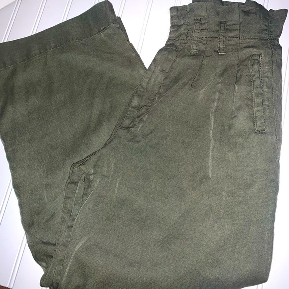 Anthropologie Pants - Anthropologie green high rise wide leg pants size 4